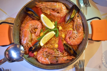 スペイン料理　カラカルメン